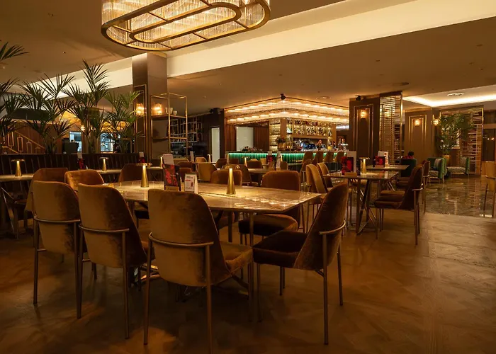 Art Hotel Rotterdam-Fully Renovated